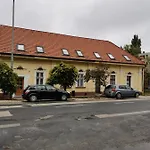 Varalja Vendeghaz *