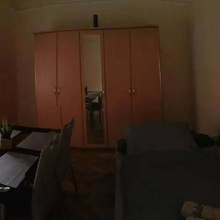 Apartment Varalja Vendeghaz *
