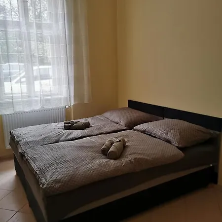 Varalja Vendeghaz Apartament