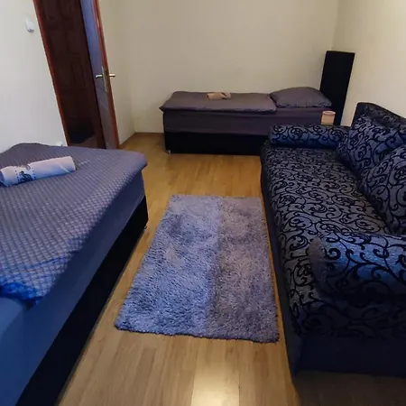 Apartment Varalja Vendeghaz *