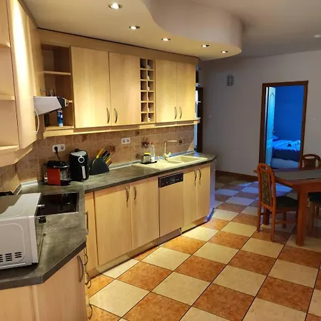 Apartment Varalja Vendeghaz