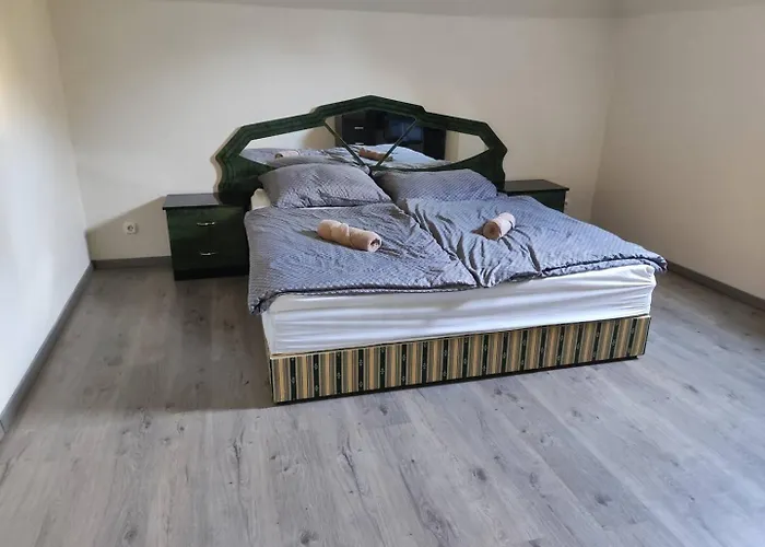 Lägenhet Varalja Vendeghaz *