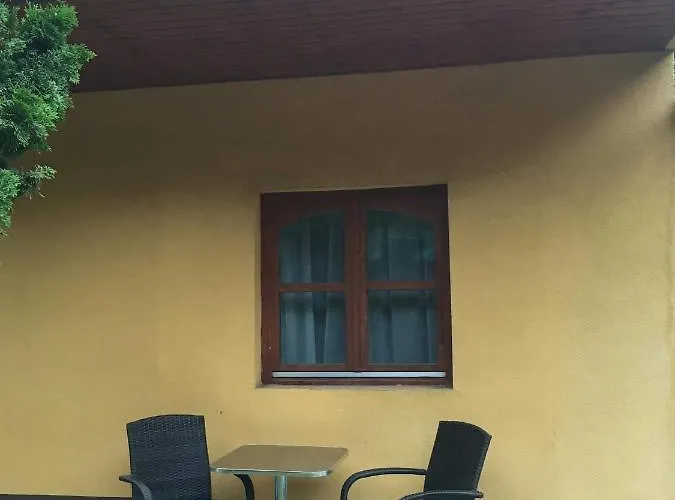 Lägenhet Varalja Vendeghaz *